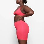 SKIMS  Fits Everybody Bike Short in Ultra Pink Size X-Small Photo 1