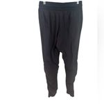 Lululemon Beyond the Studio Jogger
Black 6 Photo 3