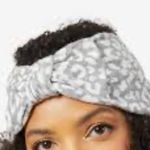 Summer & Rose SOFT GREY LEOPARD HEADBAND Photo 1