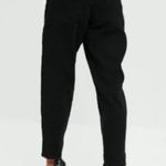 Missguided  TALL black mom jeans Photo 1