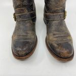 Frye  Veronica  Leather Boots Color Brown Fashion Cracked Shiny Finish SZ 6 Photo 3