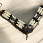 Western style Silver Toned and Cream Beaded Bolo Necklace Photo 3