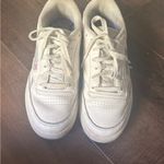 Reebok shoes Photo 2