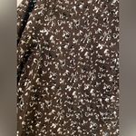 Madewell  V-Neck Long Sleeve Top Size Medium Photo 2