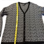 Nina Leonard  black and white leopard print cardigan sweater Size Large Photo 3