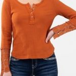 Miss Me Embroidered Lace Thermal Top. Size Large Photo 2