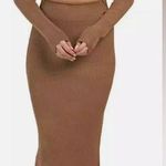 House of Harlow NWT  Long Sleeve Twist Front Midi Photo 0