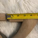 Vionic  Elegant Tan Women's Block Heel Shoes size 7 excellent condition Photo 8