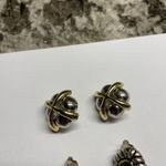 Lot of 2 Women's Clip On Clip Photo 2