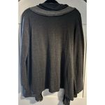 Daisy Fuentes  Women's Gray Knit Ruffle Accent Open Cardigan size XL NWT Photo 3