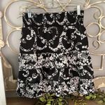 White House | Black Market Black Skirt Elastic Waist Womens XS Tiered Photo 5