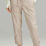 Lululemon  Dance Studio Lined Mid Rise Cropped Pants - Women's Size 8 - Tan Photo 0