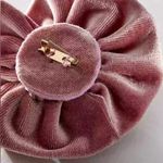 Free People Rosette Stud Pack - 10 Earrings (5 Pairs) + Brooch - Pink - NWT Photo 2