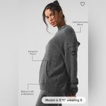 Alo Yoga  NWT New Class Cashmere Hoodie Platinum Grey Size S Kangaroo pocket Photo 3
