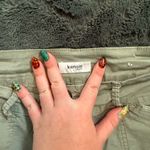 Kensie Green cargo shorts Photo 2