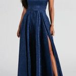 Windsor Gown Photo 0