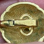 Trifari Vintage 60’s Polished Gold- tone Dome Clip On Earrings Photo 11