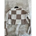 Women's Moon & Madison‎ Crème & Brown Checkered Cropped Pullover Sweater Sz L Size L Photo 3
