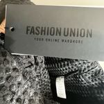 Fashion Union NWT shorts size med Photo 6