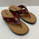 Minnetonka Red Leather Sandals Womens 9W Silverthorne Thong Sandals Flip Flops Photo 0