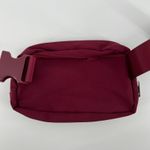 Halara Logo Casual Waist Bag Maroon Wine Adjustable Belt Bag Zipper Buckle NWT Photo 3