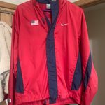 Nike Wind Breaker Photo 0