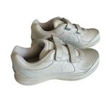 New Balance  Walking Shoe WW577Hv1, Bone Hook & Loop, size 10.5, NWT Display Photo 1
