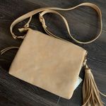 Francesca's Francesca’s Tan Crossbody Bag Photo 6