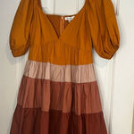 Moodie Baby Doll Colorblock Balloon Sleeves Photo 0