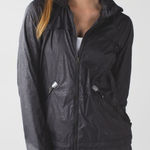 Lululemon  Miss Misty Jacket II Desert Snake Embossed Black Rain Size 4 Photo 0