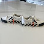 Off-White  c/o Virgil Ablon Low Top Vulcanized “No Doubt” Sneakers Photo 8