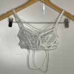 For Love & Lemons Strappy Vega
Underwire Bra In White Size XS Photo 1