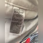 Old Navy  Women's Size 16 Striped Floral leaf Everyday Chino Shorts 100% cotton Photo 4