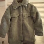 UGG NWT  FLUFF FRANKIE SHIRT JACkET XL Photo 3