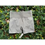 Outdoor Voices  Gray Seamless Smooth 4.5" Biker Short Size Medium NWT Photo 1