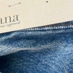 a.n.a short woman highest rise 90” denim Bermuda 9” inseam blue jean short Sz 6 Photo 2