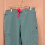 FIGS  scrubs Yola skinny pants  woman’s size small  S/P￼ Photo 2