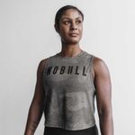 Nobull NWT Women's  Muscle Tank - Small - Heather Gray Camo Photo 6