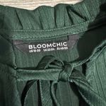 BLOOMCHIC Women Dark Green Textured Tie Neck Long Sleeve Peasant Blouse Sz 18 Photo 6