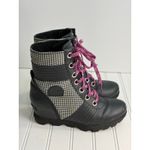 Sorel  Houndstooth Wedge Lace-Up Boots Youth 4 fits Women's 5.5–6 Black Pink Photo 6