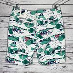 IZOD Golf NWT Size 16 Golf Printed UPF 15 Wicking Bermuda Shorts Photo 1
