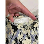 ASTR  The Label Criss Cross Smock Floral Midi Dress Women’s Size XL Photo 4