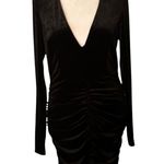 Bardot  black velvet n-neck long sleeve midi dress size 6 Photo 2