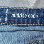 Lee  Riders Mid Rise Capri Blue Jeans Womens 6M Denim Casual Summer Everyday Photo 4