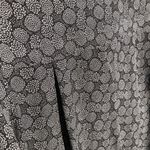 Vince  Sz 4 Black Silk Floral Geometric Burst Pattern Shirt Blouse Top Photo 7