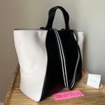 Kate Spade Purse Photo 4