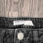 Garage  Mom Jeans Photo 2