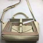 un brand ladies hand bag M Tan Size M Photo 6