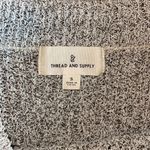 Thread & Supply Womens Pullover Knit Crewneck Sweater Small Gray Neutral‎ Color Gray Photo 3