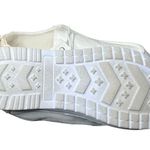 Maurice's Sienna Slip Ons White/Tan Size 8 Photo 5